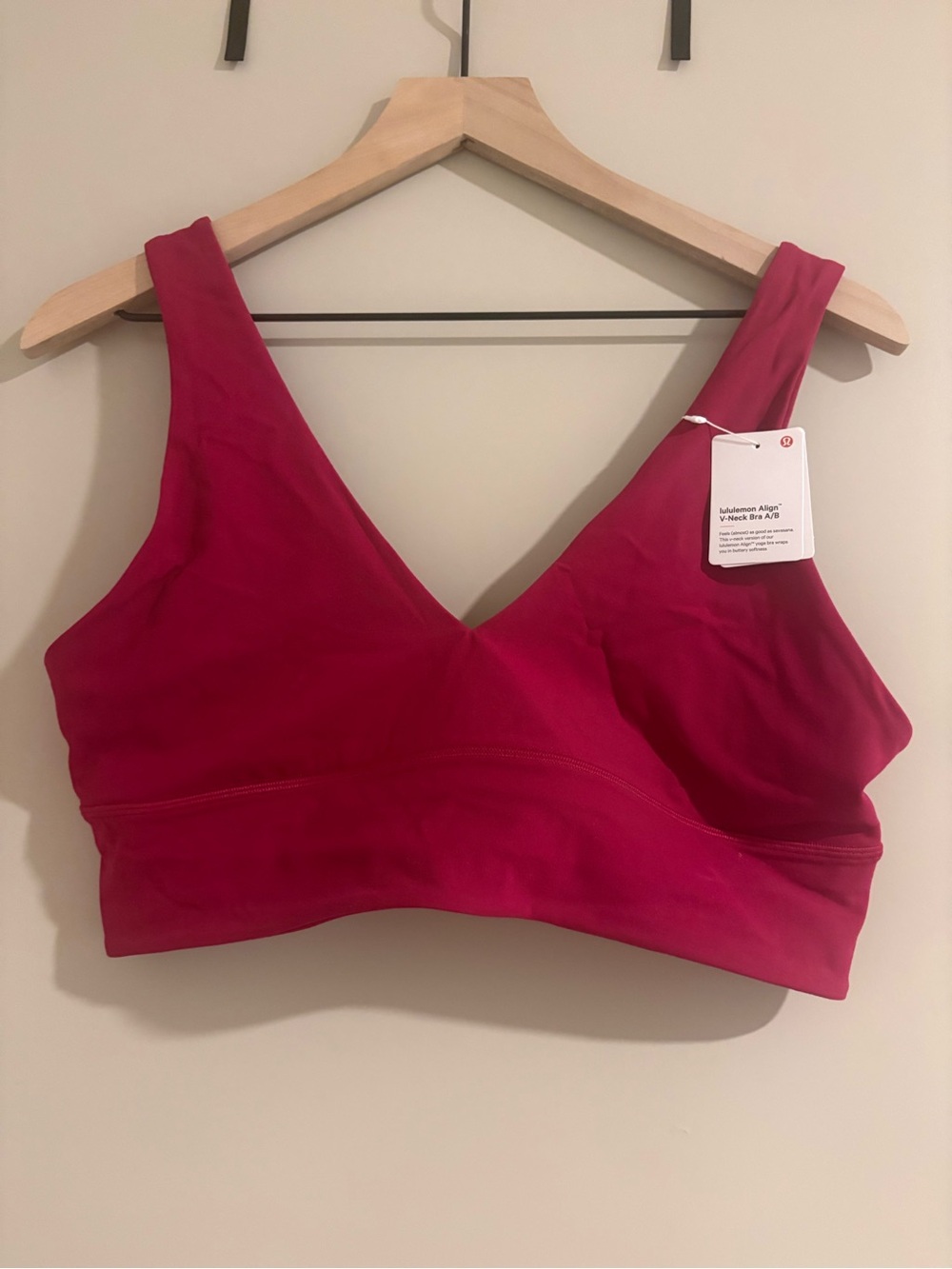 lululemon athletica V-Neck Sports Bra in Raspberry size 14